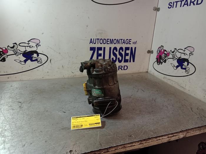 Usagé Pompe clim Peugeot 407 SW (6E) 1.8 16V Prix € 131,25 Règlement à la marge proposé par Zelissen V.O.F. autodemontage
