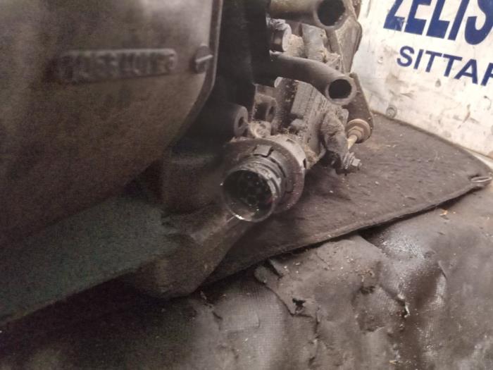 Getriebe van een BMW 7 serie (E38) 728iA,iA Executive 24V 1996
