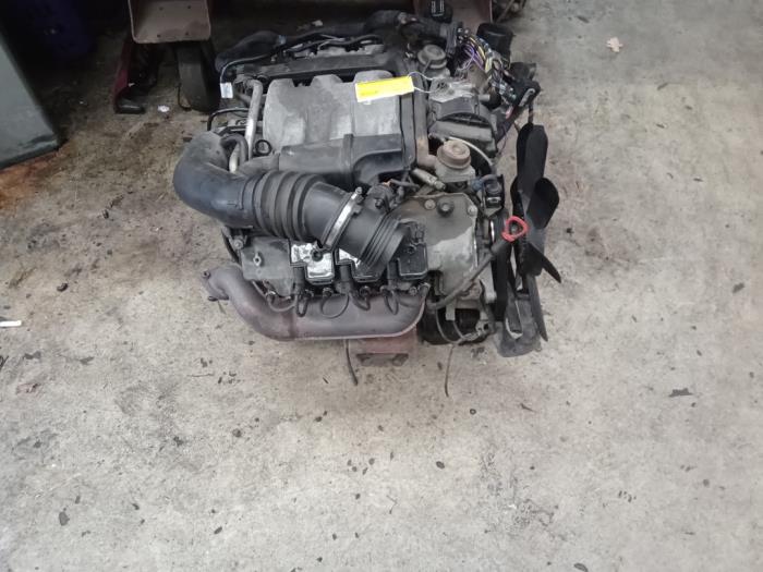 Engine from a Mercedes-Benz ML I (163) 320 3.2 V6 18V Autom. 1999
