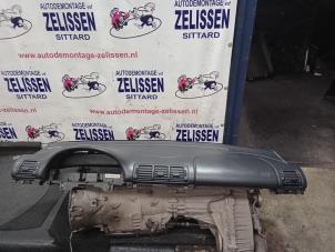 Used Dashboard Mercedes ML I (163) 320 3.2 V6 18V Autom. Price € 157,50 Margin scheme offered by Zelissen V.O.F. autodemontage