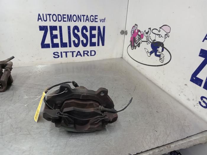 Gebrauchte Bremszange links vorne Fiat Punto III (199) 0.9 TwinAir Turbo 100 Preis € 42,00 Margenregelung angeboten von Zelissen V.O.F. autodemontage