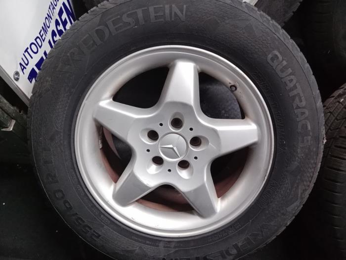Sportfelgensatz + Reifen Mercedes ML I 320 3.2 V6 18V Autom 