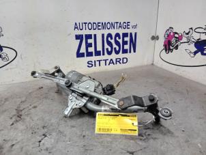 Usagé Moteur + mécanique essuie-glace Peugeot 207 CC (WB) 1.6 16V Prix € 78,75 Règlement à la marge proposé par Zelissen V.O.F. autodemontage