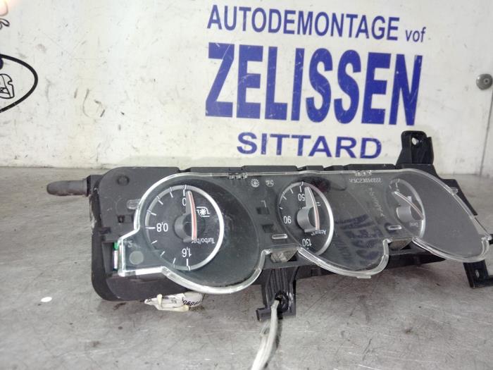 Usagé Affichage intérieur Alfa Romeo 159 Sportwagon (939BX) 1.9 JTDm Prix € 99,75 Règlement à la marge proposé par Zelissen V.O.F. autodemontage