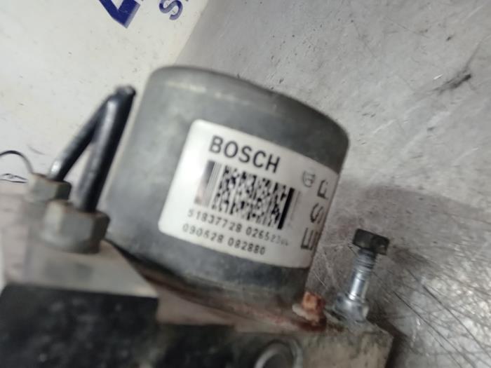 Gebrauchte ABS Pumpe Alfa Romeo MiTo (955) 1.4 16V Preis € 183,75 Margenregelung angeboten von Zelissen V.O.F. autodemontage