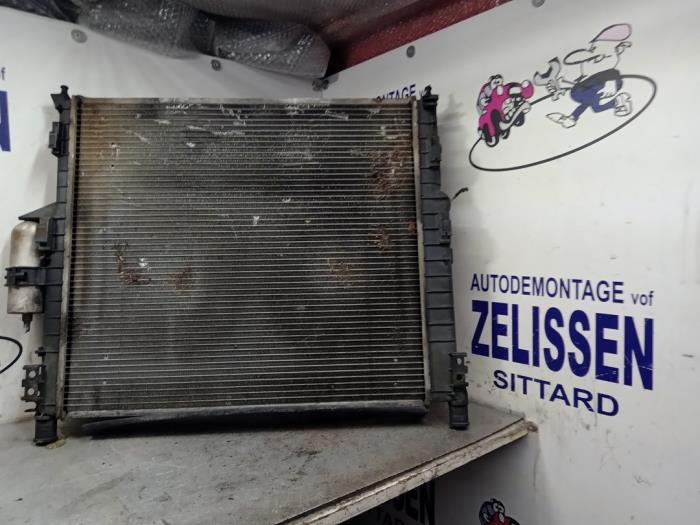 Gebrauchte Kühler Mercedes ML I (163) 320 3.2 V6 18V Autom. Preis € 105,00 Margenregelung angeboten von Zelissen V.O.F. autodemontage