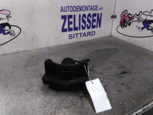 Used Front brake calliper, right Kia Picanto (TA) 1.0 12V Price € 42,00 Margin scheme offered by Zelissen V.O.F. autodemontage