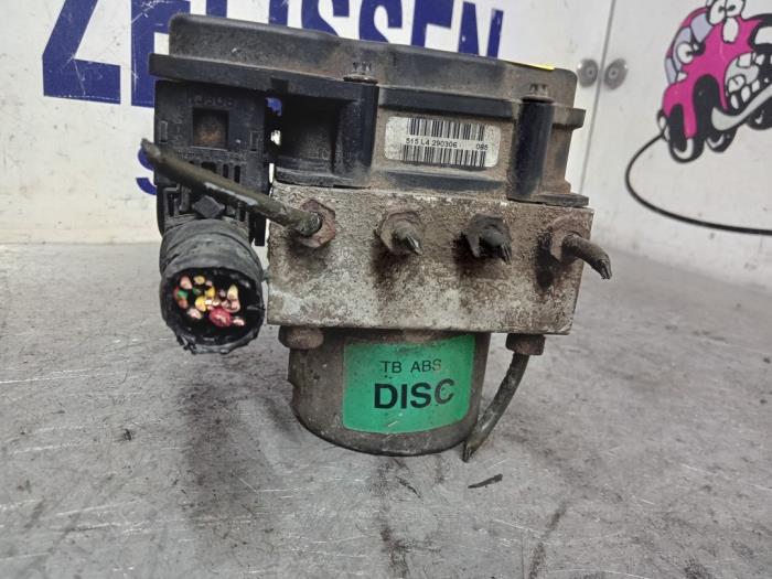 Used ABS pump Hyundai Getz Price € 183,75 Margin scheme offered by Zelissen V.O.F. autodemontage