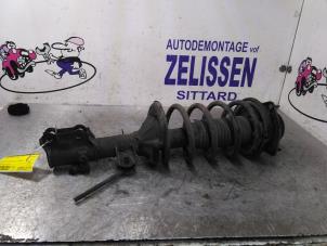 Gebrauchte Stoßdämpferstrebe rechts vorne Hyundai Getz Preis € 42,00 Margenregelung angeboten von Zelissen V.O.F. autodemontage