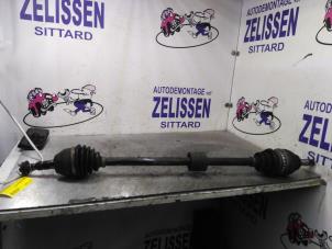 Used Front drive shaft, right Opel Astra H SW (L35) 1.8 16V Price € 42,00 Margin scheme offered by Zelissen V.O.F. autodemontage