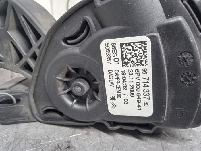 Używane Pedal gazu Citroen C3 Pluriel (HB) 1.4 Cena € 36,75 Procedura marży oferowane przez Zelissen V.O.F. autodemontage