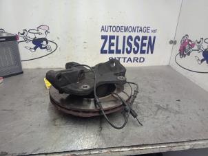 Usagé Suspension de roue avant gauche Mercedes Sprinter 3,5t (906.63) 315 CDI 16V Prix € 89,25 Règlement à la marge proposé par Zelissen V.O.F. autodemontage
