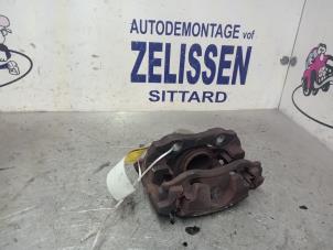 Used Front brake calliper, left Citroen C4 Coupé (LA) 1.6 16V VTi 120 Price € 31,50 Margin scheme offered by Zelissen V.O.F. autodemontage