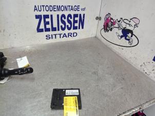 Usagé Serrure de contact électronique Renault Megane III Grandtour (KZ) 1.5 dCi 110 Prix € 52,50 Règlement à la marge proposé par Zelissen V.O.F. autodemontage