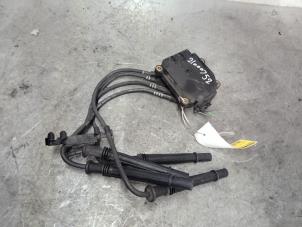 Zündspule van een Dacia Sandero I (BS) 1.2 16V 2010