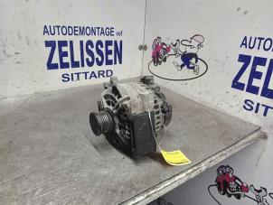 Usagé Dynamo Mercedes C (W203) 2.2 C-200 CDI 16V Prix € 131,25 Règlement à la marge proposé par Zelissen V.O.F. autodemontage