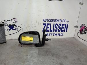 Używane Lusterko zewnetrzne lewe Hyundai Atos 1.0 12V Cena € 21,00 Procedura marży oferowane przez Zelissen V.O.F. autodemontage
