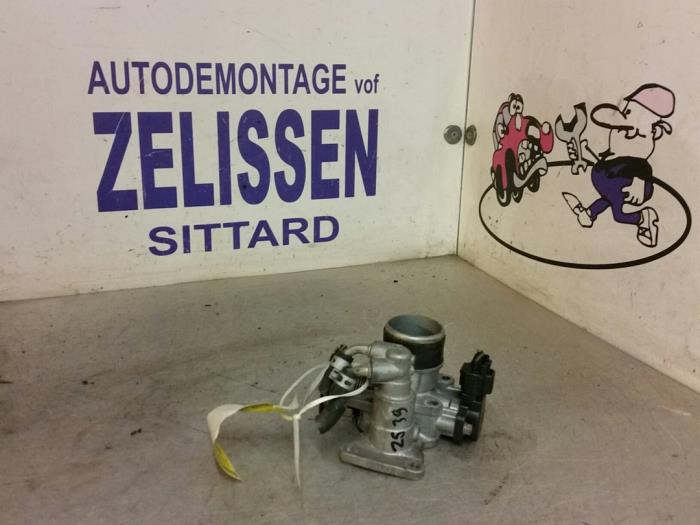 Usagé Boitier papillon Suzuki Alto (SB308) 0.8 MPi Prix sur demande proposé par Zelissen V.O.F. autodemontage