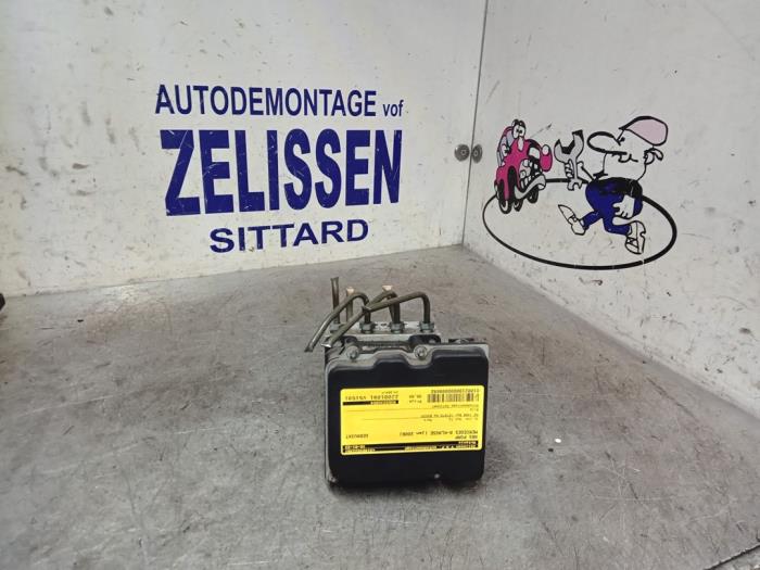 Begagnade ABS-pump Mercedes A (W169) 1.5 A-150 3-Drs. Pris € 99,75 Marginaltabell erbjuds av Zelissen V.O.F. autodemontage