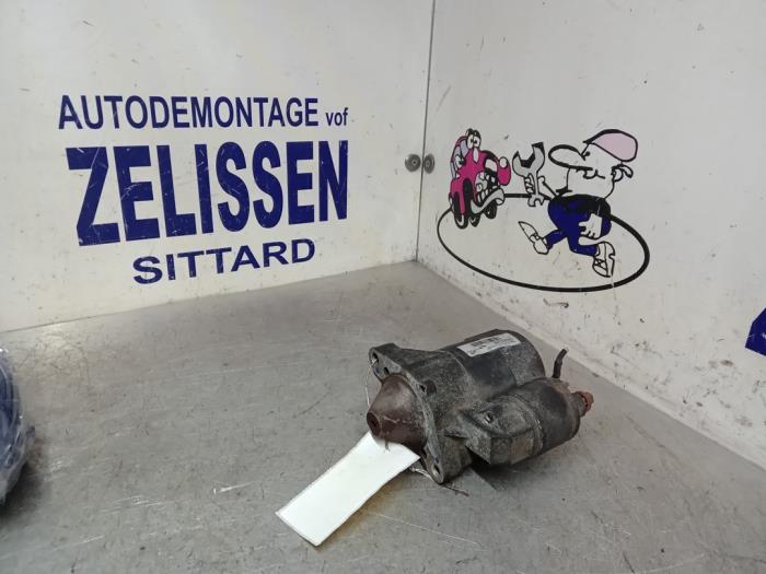 Used Starter Renault Clio II (BB/CB) 1.2 16V Price € 31,50 Margin scheme offered by Zelissen V.O.F. autodemontage
