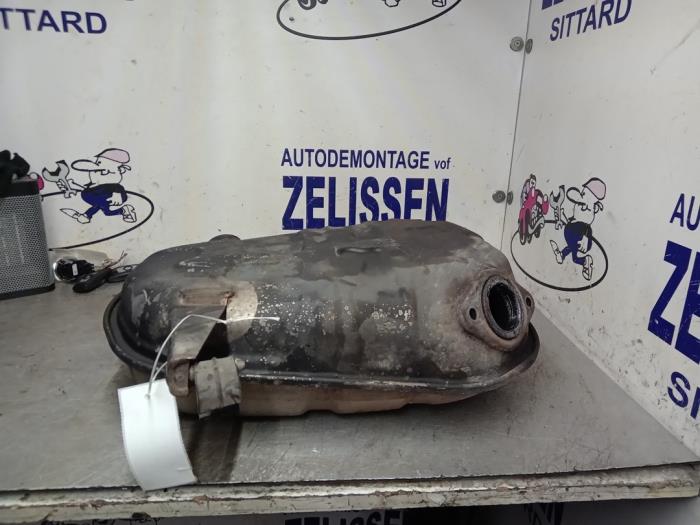 Gebrauchte Auspuff Enddämpfer BMW 1 serie (E87/87N) 116i 1.6 16V Preis € 63,00 Margenregelung angeboten von Zelissen V.O.F. autodemontage