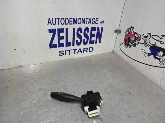 Commutateur feu clignotant d'un Suzuki Swift (ZA/ZC/ZD) 1.6 Sport VVT 16V 2014