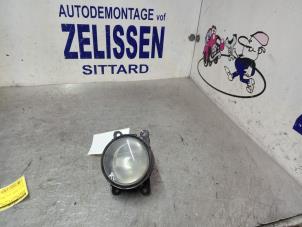 Usagé Feu antibrouillard avant droit Suzuki Swift (ZA/ZC/ZD) 1.6 Sport VVT 16V Prix € 36,75 Règlement à la marge proposé par Zelissen V.O.F. autodemontage