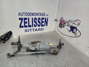 Usagé Moteur + mécanique essuie-glace Peugeot 206 (2A/C/H/J/S) 2.0 GTI 16V Prix € 42,00 Règlement à la marge proposé par Zelissen V.O.F. autodemontage