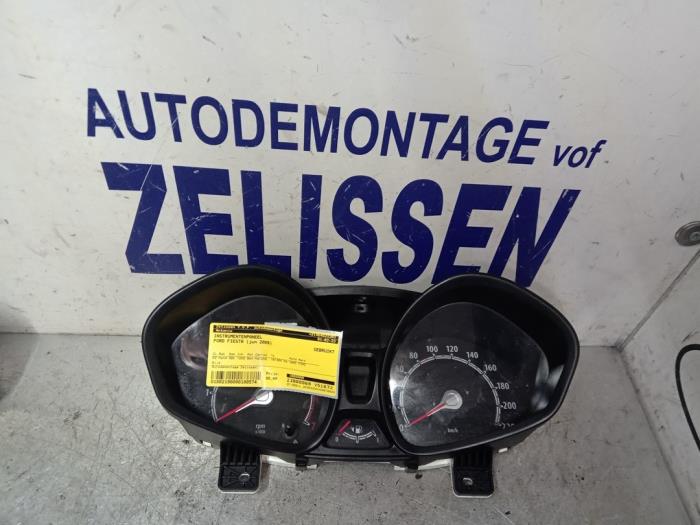 Begagnade Instrumentpanel Ford Fiesta 6 (JA8) 1.25 16V Pris € 99,75 Marginaltabell erbjuds av Zelissen V.O.F. autodemontage