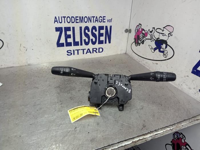 Usagé Commodo d'essuie glace Alfa Romeo MiTo (955) 1.4 16V Prix € 105,00 Règlement à la marge proposé par Zelissen V.O.F. autodemontage