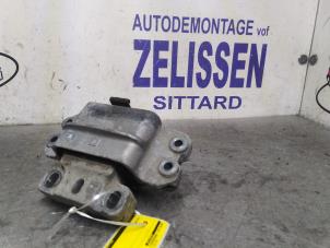 Gebrauchte Motorlager Volkswagen Caddy III (2KA,2KH,2CA,2CH) 1.9 TDI Preis € 31,50 Margenregelung angeboten von Zelissen V.O.F. autodemontage