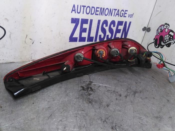 Taillight, left from a Ford Mondeo III Wagon 2.0 16V 2002