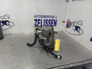 Usagé Compresseur de clim Peugeot 206 CC (2D) 1.6 16V Prix € 99,75 Règlement à la marge proposé par Zelissen V.O.F. autodemontage