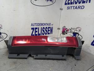 Used Taillight, right Opel Vivaro 2.0 CDTI Price € 52,50 Margin scheme offered by Zelissen V.O.F. autodemontage