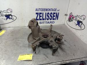 Usagé Suspension de roue avant droite Volkswagen Caddy III (2KA,2KH,2CA,2CH) 2.0 SDI Prix € 52,50 Règlement à la marge proposé par Zelissen V.O.F. autodemontage