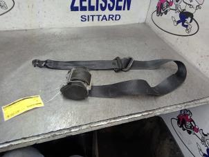 Used Front seatbelt, left Opel Vivaro 2.0 CDTI Price € 68,25 Margin scheme offered by Zelissen V.O.F. autodemontage