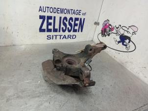 Usagé Moyeu de roue avant Opel Vivaro 2.0 CDTI Prix € 52,50 Règlement à la marge proposé par Zelissen V.O.F. autodemontage