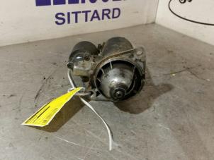 Anlasser van een Volkswagen Passat Variant (35I) 1.8 i CL,GL,GT 1992