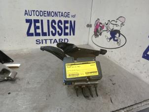 Used ABS pump Peugeot 206 CC (2D) 1.6 16V Price € 204,75 Margin scheme offered by Zelissen V.O.F. autodemontage
