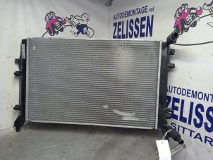 Usagé Radiateur Volkswagen Golf V (1K1) 1.4 TSI 122 16V Prix € 42,00 Règlement à la marge proposé par Zelissen V.O.F. autodemontage
