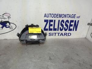 Usagé Instrument de bord Smart City-Coupé 0.6 Turbo i.c. Smart&Pulse Prix € 31,50 Règlement à la marge proposé par Zelissen V.O.F. autodemontage