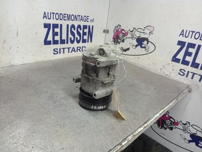 Usagé Pompe clim Fiat Grande Punto (199) 1.4 16V Prix € 131,25 Règlement à la marge proposé par Zelissen V.O.F. autodemontage