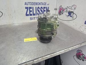 Usagé Pompe clim Volkswagen Crafter 2.0 TDI 16V Prix € 157,50 Règlement à la marge proposé par Zelissen V.O.F. autodemontage