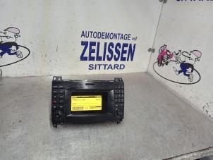 Usagé Radio Volkswagen Crafter 2.0 TDI 16V Prix € 309,75 Règlement à la marge proposé par Zelissen V.O.F. autodemontage