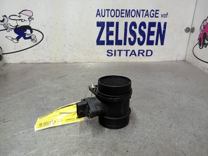 Gebrauchte Luftmassenmesser Alfa Romeo GT (937) 2.0 JTS 16V Preis € 52,50 Margenregelung angeboten von Zelissen V.O.F. autodemontage