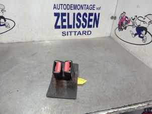Gebrauchte Sicherheitsgurt Schließe Mitte hinten Mini Cooper Preis € 21,00 Margenregelung angeboten von Zelissen V.O.F. autodemontage