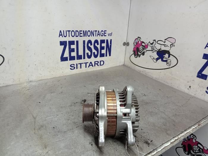 Begagnade Dynamo Nissan Note (E11) 1.6 16V Pris € 73,50 Marginaltabell erbjuds av Zelissen V.O.F. autodemontage