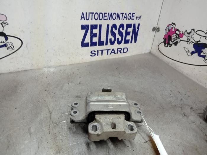 Begagnade Motorfäste Volkswagen Golf VI (5K1) 1.2 TSI BlueMotion Pris € 31,50 Marginaltabell erbjuds av Zelissen V.O.F. autodemontage