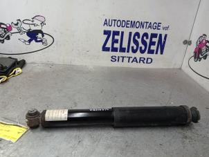 Używane Amortyzator lewy tyl Mercedes E Combi 4-matic (S211) 2.6 E-240 V6 18V Cena € 42,00 Procedura marży oferowane przez Zelissen V.O.F. autodemontage
