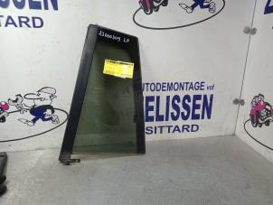 Begagnade Extra fönster, 4-dörrars, vänster Ford Fusion 1.6 16V Pris € 42,00 Marginaltabell erbjuds av Zelissen V.O.F. autodemontage